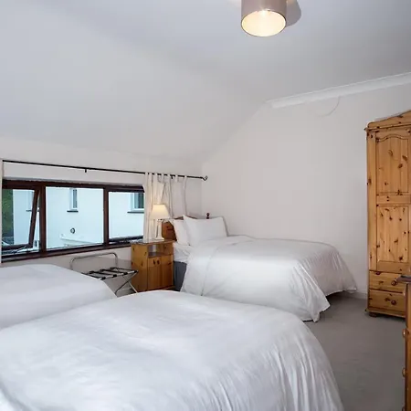 Woodside 4*