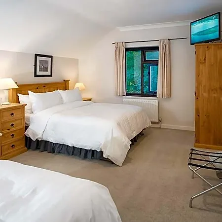 Pensión Woodside 4*