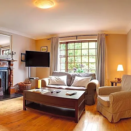 Woodside Westport