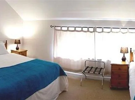 Woodside 4*