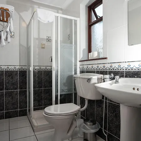 Woodside 4* Westport